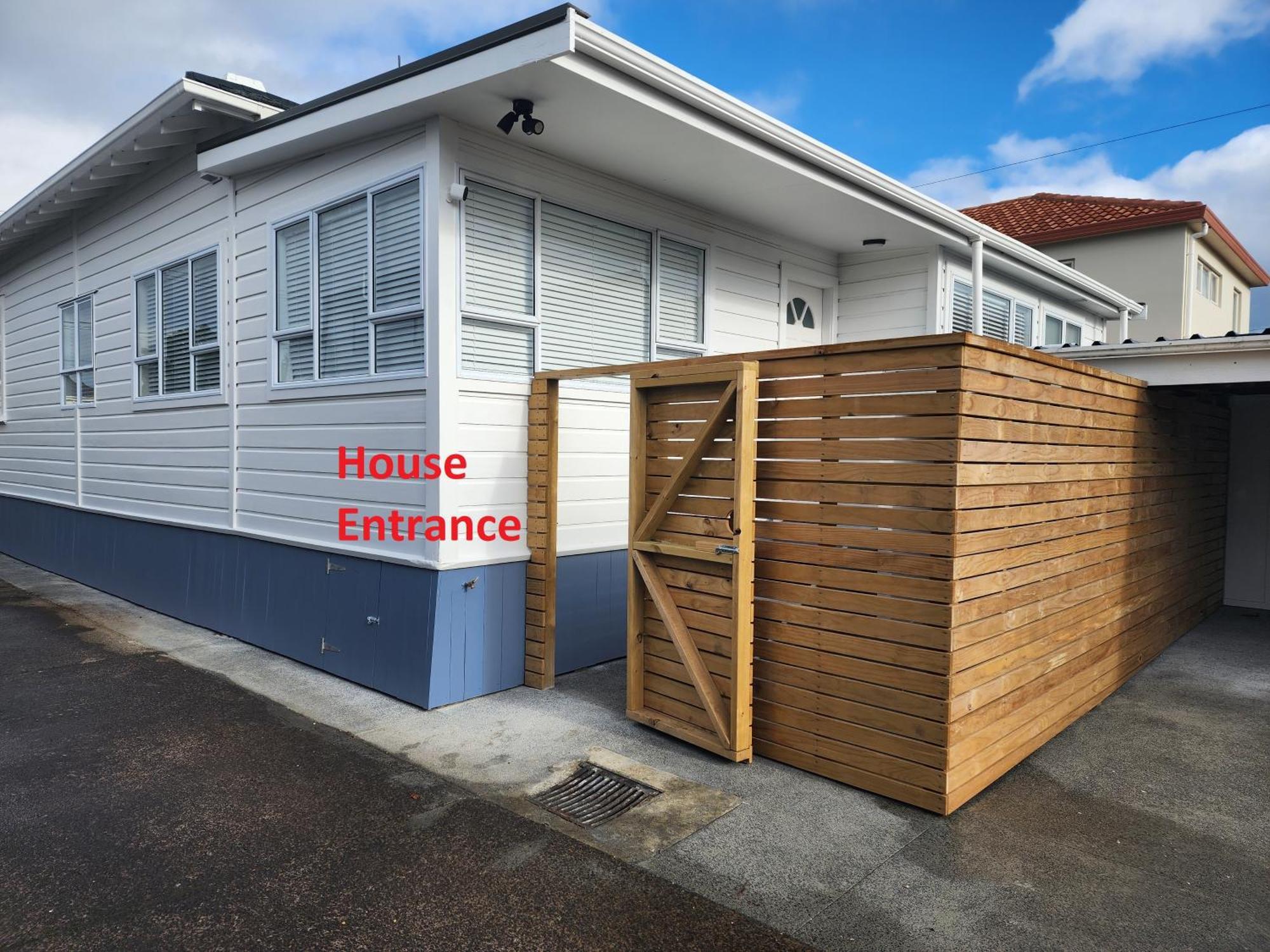 Holiday home Entire In Greenlane